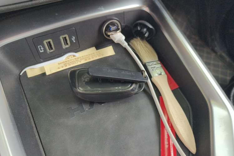 Used Haval H5 2025 2.0T Automatic All-Wheel Drive LinkedIn Edition Gasoline Vehicle Key