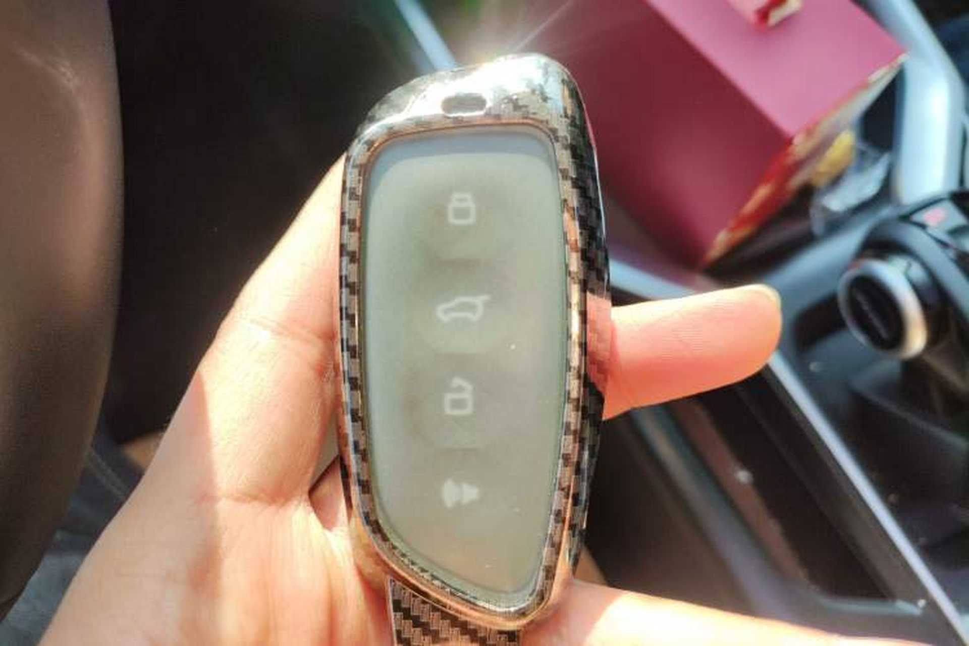 Used Haval H5 2025 2.0T Automatic All-Wheel Drive Navigation Version – Gasoline Vehicle Key