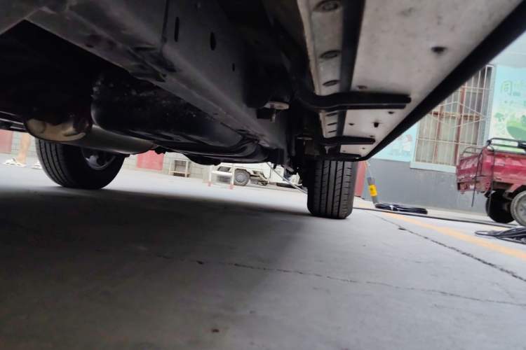 Used Haval H5 2025 2.0T Automatic All-Wheel Drive LinkedIn Edition Gasoline Chassis Front Left