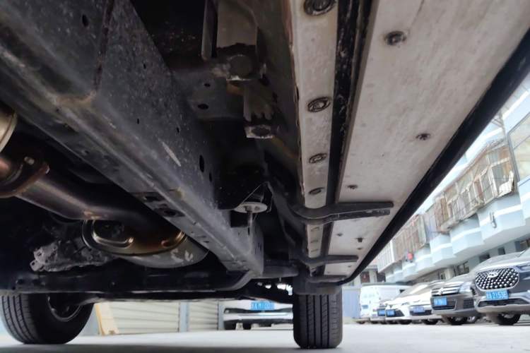 Used Haval H5 2025 2.0T Automatic All-Wheel Drive LinkedIn Edition Gasoline Chassis Rear Right