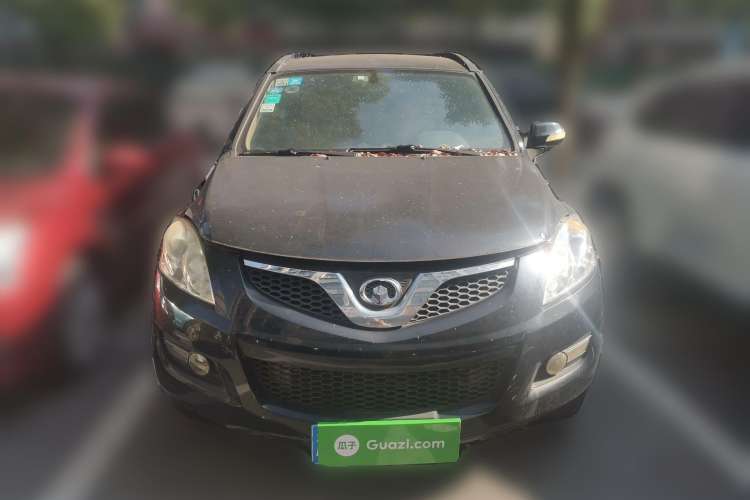 Used Haval H5 Classic 2010 European-style Model Green Quiet 2.0T Manual Two-Wheel Drive Luxury Version Front
