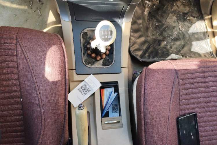 Used Haval H5 Classic 2010 European-style 2.0L Two-Wheel-Drive Luxury Model Gear Lever