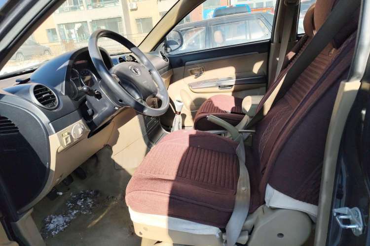 Used Haval H5 Classic 2010 European-style 2.0L Two-Wheel-Drive Luxury Model Left Front Seat