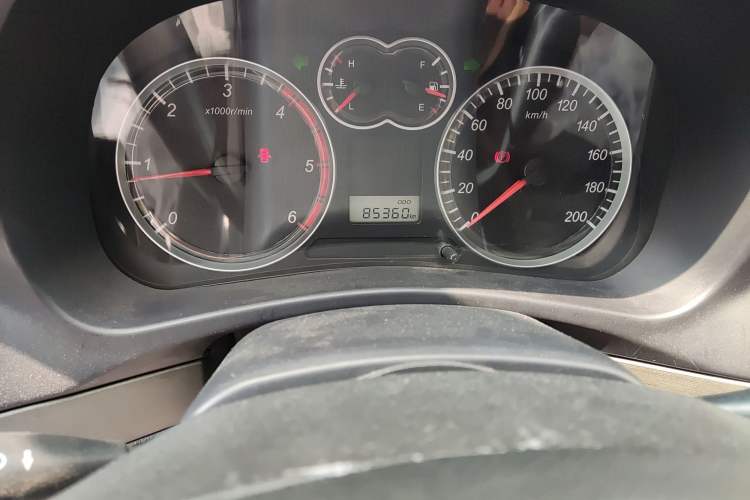 Used Haval H5 Classic 2010 Zhizun Edition 2.5 TCI Two-Wheel Drive Comfort Model Odometer Close Up