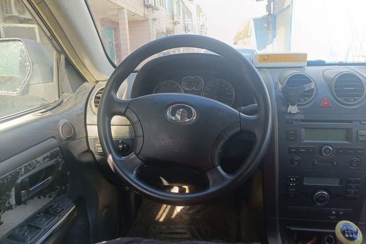 Used Haval H5 Classic 2010 European-style 2.0L Two-Wheel-Drive Luxury Model Steering Wheel