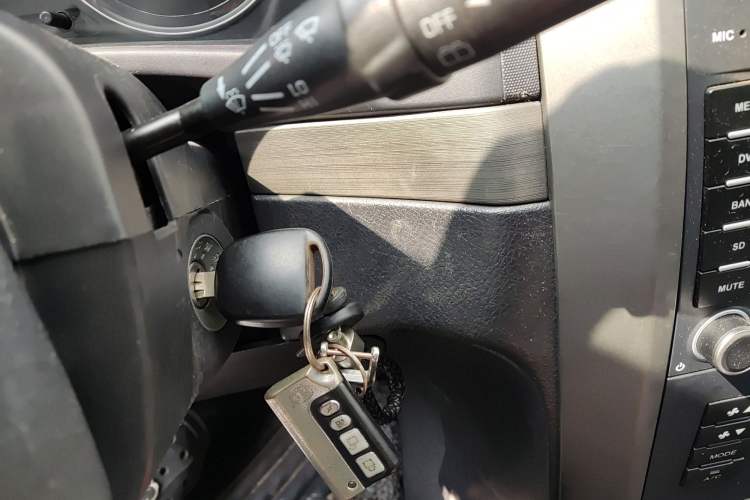 Used Haval H5 Classic 2010 Zhizun Edition 2.5 TCI Two-Wheel Drive Comfort Model Vehicle Key