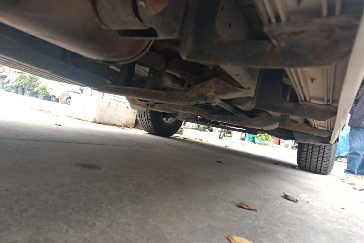Used Haval H5 Classic 2010 European-style 2.4L 2WD Comfort Model Chassis Front Left