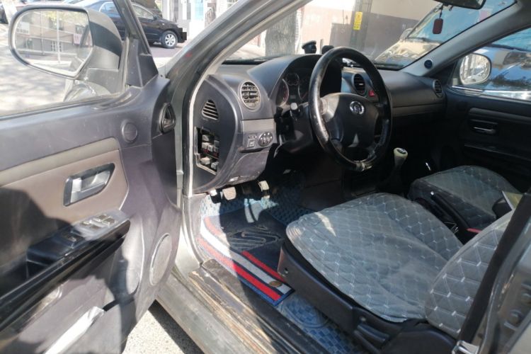 Used Haval H5 Classic 2010 Zhizun Edition 2.4L Four-Wheel Drive Comfort Model Driver Seat