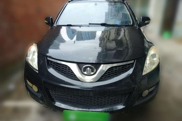 Used Haval H5 Classic 2010 European-style Model Green Quiet 2.0T Manual Two-Wheel Drive Luxury Version Front