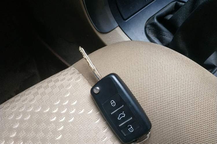 Used Haval H5 Classic 2010 European-style Model Green Quiet 2.0T Manual Two-Wheel Drive Luxury Version Vehicle Key