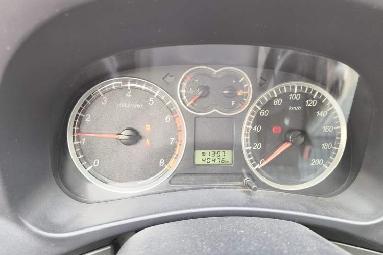 Used Haval H5 Classic 2010 Zhizun Edition 2.4L Four-Wheel Drive Comfort Model Instrument Cluster