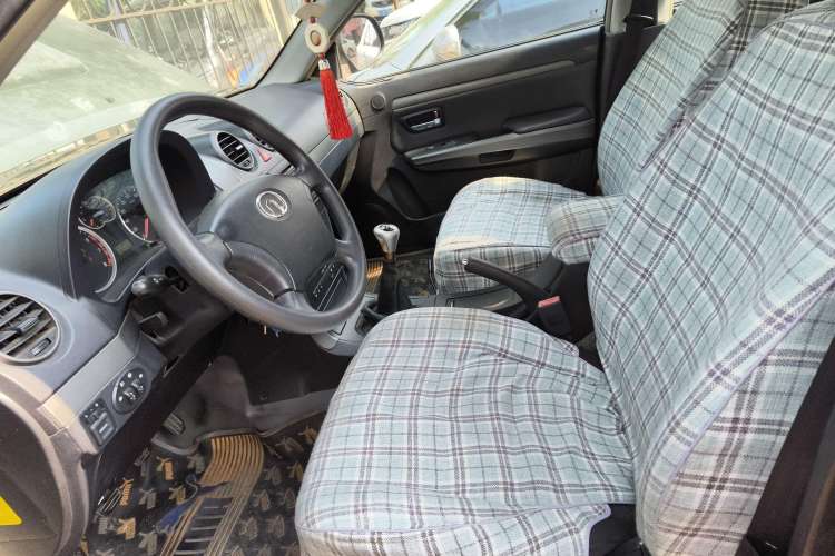 Used Haval H5 Classic 2010 Zhizun Edition 2.4L Four-Wheel Drive Comfort Model Left Front Seat