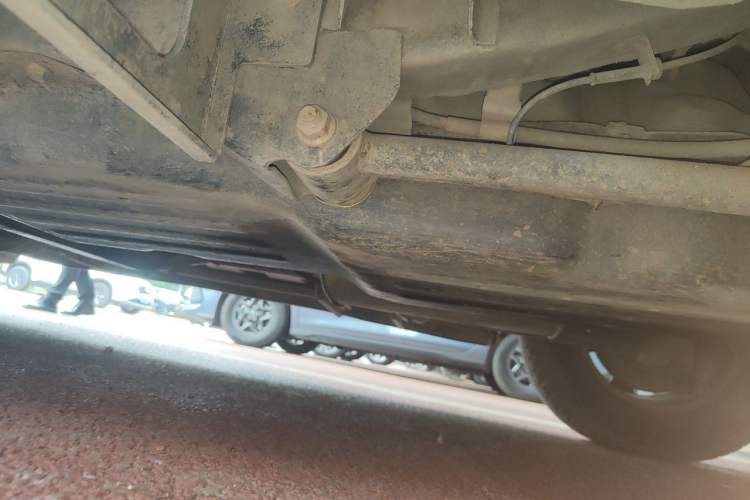 Used Haval H5 Classic 2010 Zhizun Edition 2.5 TCI Two-Wheel-Drive Luxury Model Chassis Rear Left