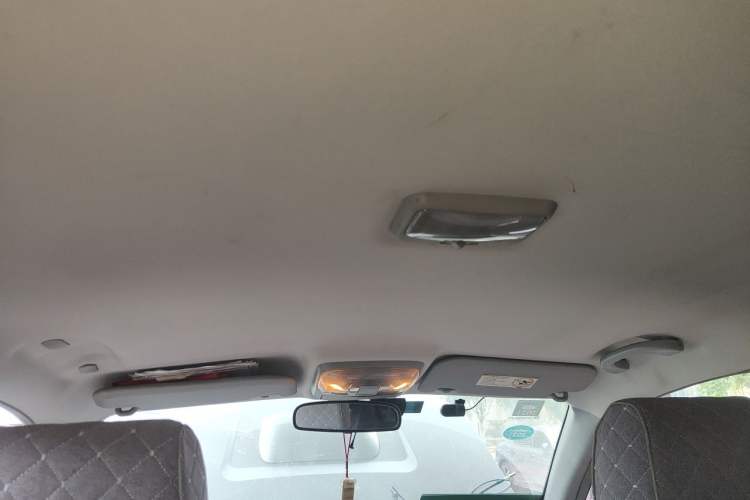 Used Haval H5 Classic 2010 Zhizun Edition 2.5 TCI Two-Wheel-Drive Luxury Model Headliner