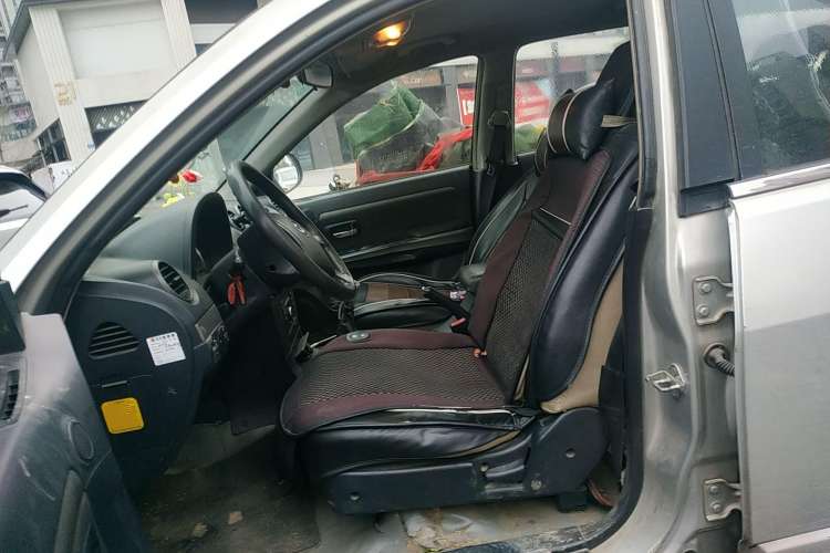 Used Haval H5 Classic 2010 Zhizun Edition 2.5 TCI Two-Wheel Drive Comfort Model Left Front Seat