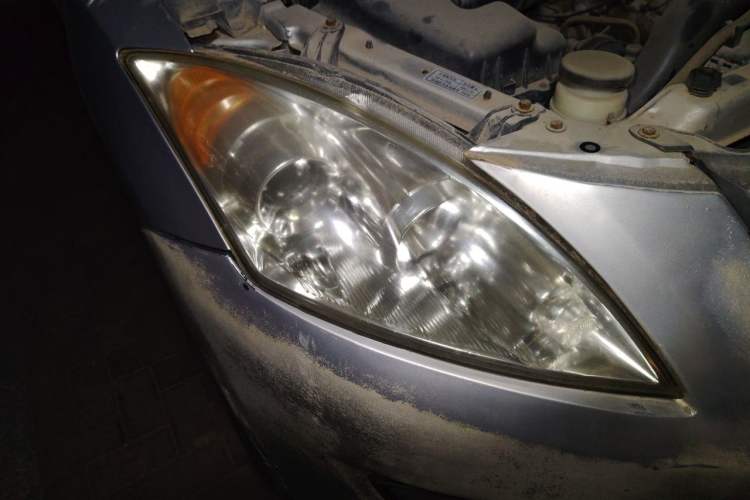 Used Haval H5 Classic 2010 European-style 2.0L Two-Wheel-Drive Luxury Model Right Front Headlight