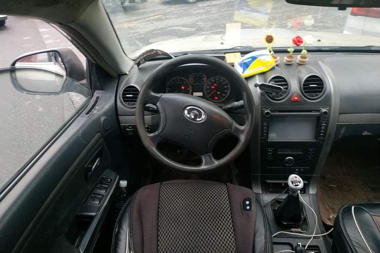Used Haval H5 Classic 2010 Zhizun Edition 2.5 TCI Two-Wheel Drive Comfort Model Steering Wheel