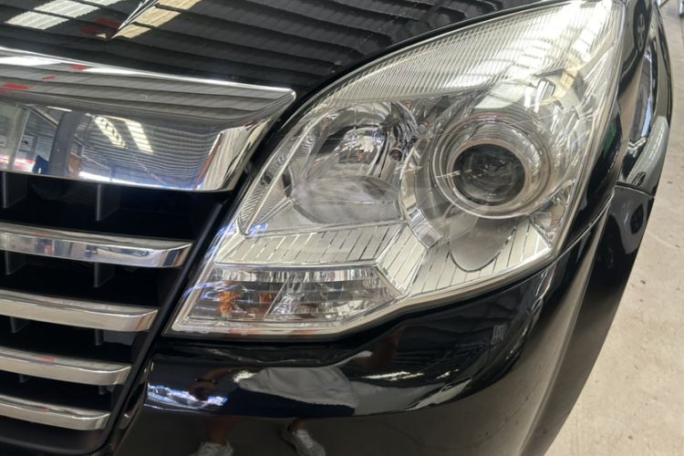 Used Haval H5 Classic 2011 Zhizun Edition 2.4L Four-Wheel Drive Deluxe Differential Version Exterior 6