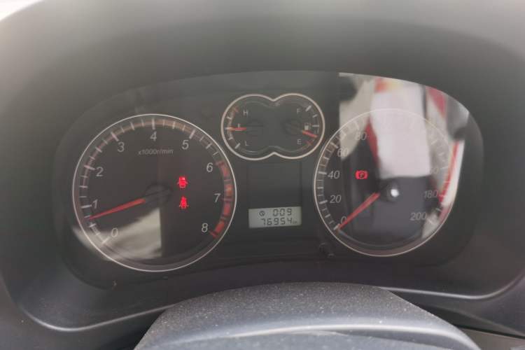 Used Haval H5 Classic 2011 Zhizun Edition 2.0L Two-Wheel Drive Luxury Model Instrument Cluster