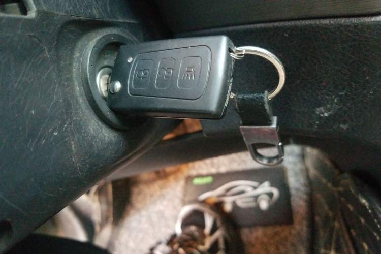 Used Haval H5 Classic 2011 Zhizun Edition 2.4L Four-Wheel Drive Deluxe Differential Version Vehicle Key