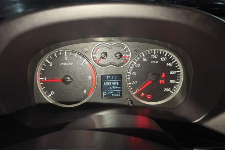 Used Haval H5 Classic 2011 European-style Version Green Quiet 2.0T Automatic 2WD Comfort Model Instrument Cluster