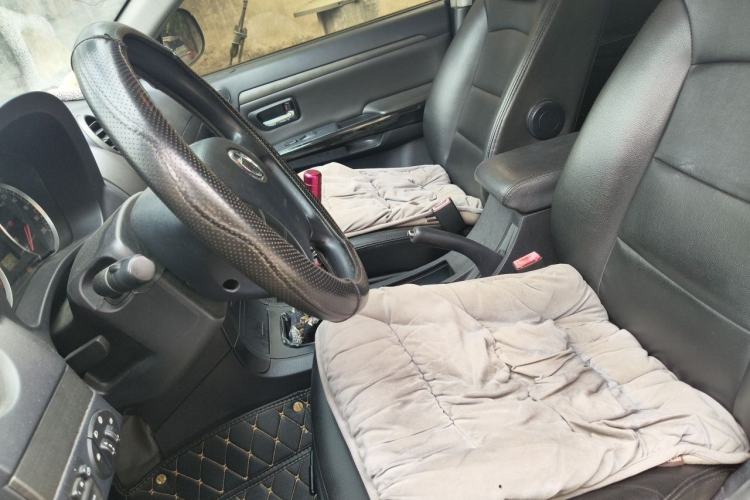 Used Haval H5 Classic 2011 Zhizun Edition 2.0L Two-Wheel Drive Luxury Model Left Front Seat