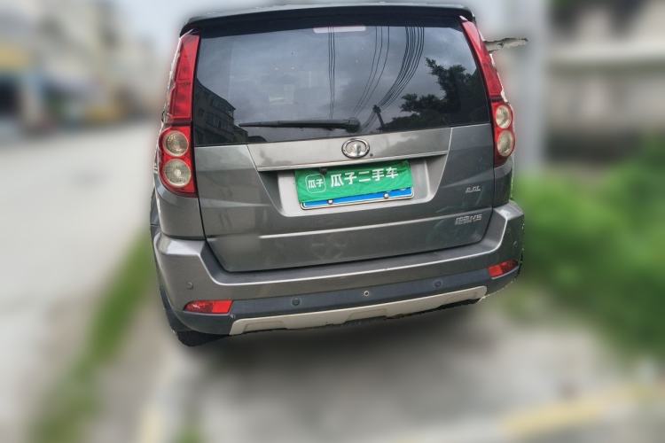 Used Haval H5 Classic 2011 Zhizun Edition 2.0L Two-Wheel Drive Luxury Model Rear