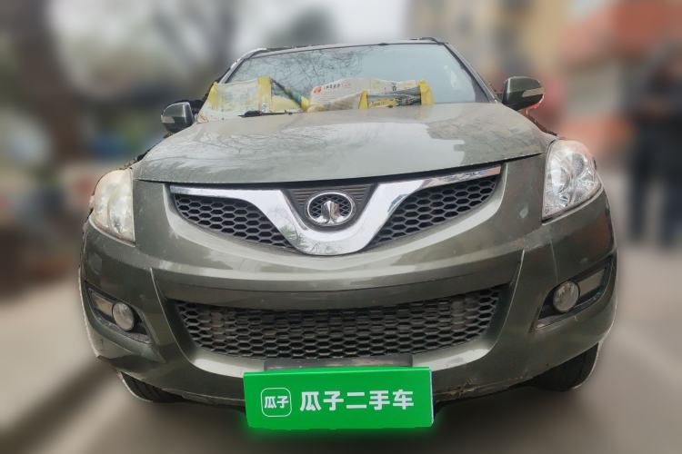 Used Haval H5 Classic 2011 European-style Green Silence 2.0T Automatic Two-Wheel Drive Luxury Model Front