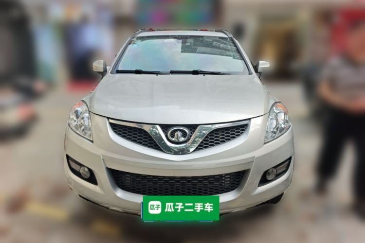 Used Haval H5 Classic 2011 European-style Version Green Quiet 2.0T Automatic 2WD Comfort Model Front