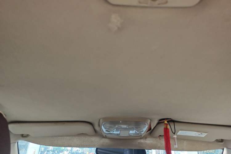 Used Haval H5 Classic 2011 European-style Version Green Quiet 2.0T Automatic 2WD Comfort Model Headliner