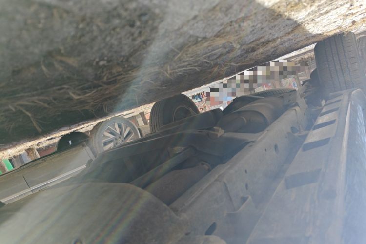 Used Haval H5 Classic 2012 European-style 2.0L Two-Wheel Drive Elite Model Chassis Front Right