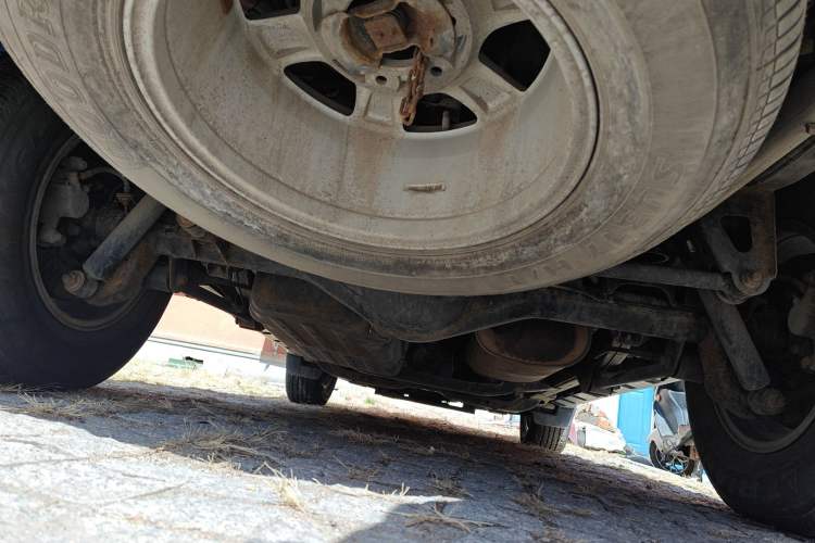 Used Haval H5 Classic 2012 European-style 2.0L Two-Wheel Drive Elite Model Chassis Rear