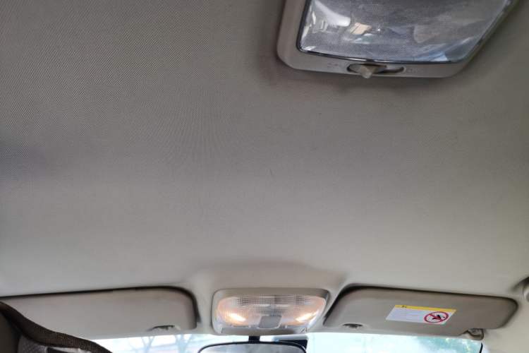 Used Haval H5 Classic 2012 European-style 2.0L Two-Wheel Drive Elite Model Headliner