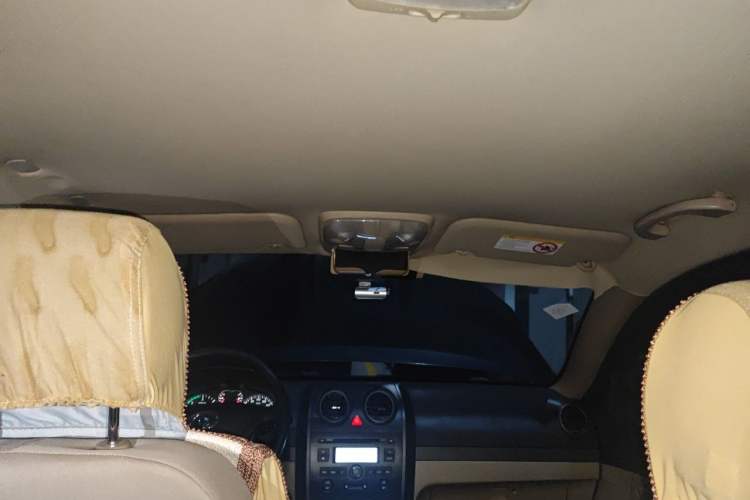 Used Haval H5 Classic 2012 European-style Model Green & Quiet 2.0T Manual 4x4 Comfort Version Headliner