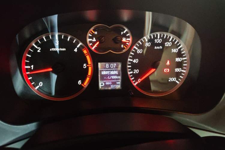 Used Haval H5 Classic 2012 European-style Version Green Silence 2.0T Automatic 2WD Comfort Model Instrument Cluster