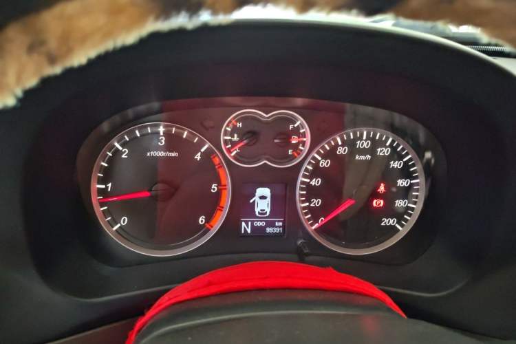 Used Haval H5 Classic 2012 European-style Version Green Silence 2.0T Automatic 2WD Comfort Model Instrument Cluster
