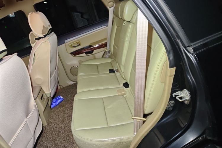 Used Haval H5 Classic 2012 European-style Version Green Silence 2.0T Automatic 2WD Comfort Model Left Rear Seat