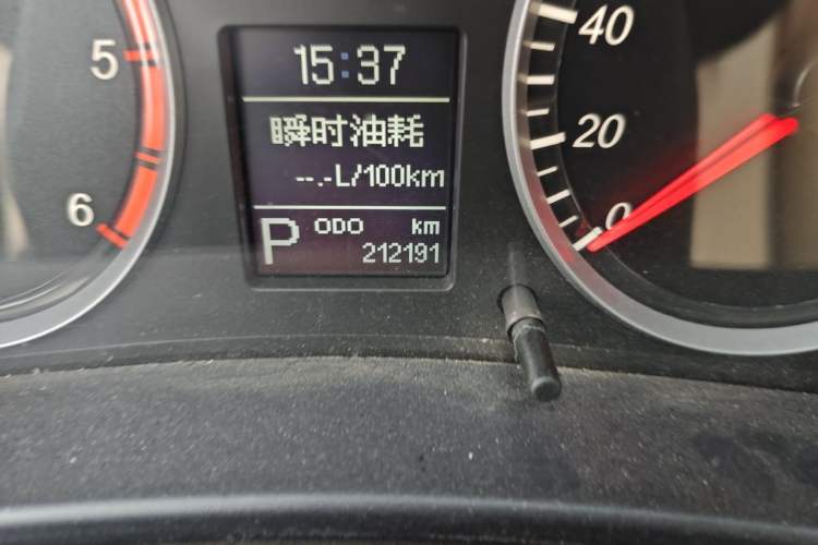 Used Haval H5 Classic 2012 European-style Edition Green Silence 2.0T Automatic All-Wheel Drive Ultra-Luxury Model Odometer Close Up