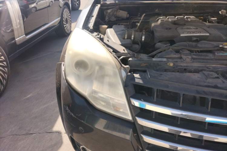 Used Haval H5 Classic 2012 ZhiZun Edition Green Silence 2.0T Automatic Two-Wheel Drive Comfortable Model Right Front Headlight