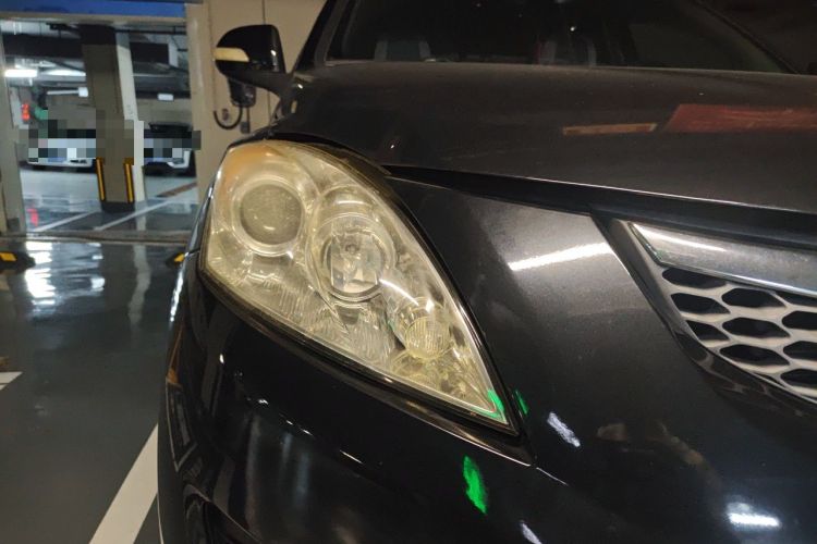 Used Haval H5 Classic 2012 European-style Version Green Silence 2.0T Automatic 2WD Comfort Model Right Front Headlight