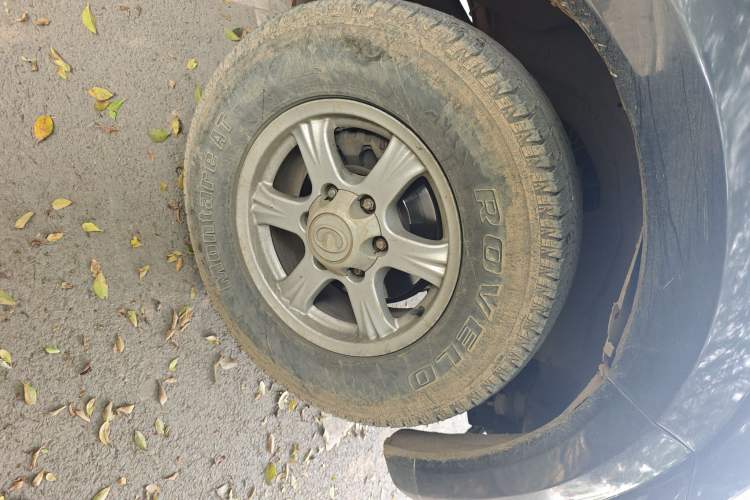 Used Haval H5 Classic 2012 ZhiZun Edition Green & Quiet 2.0T Manual 4x4 Comfort Model Right Front Wheel Hub