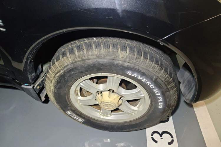 Used Haval H5 Classic 2012 European-style Version Green Silence 2.0T Automatic 2WD Comfort Model Right Front Wheel Hub