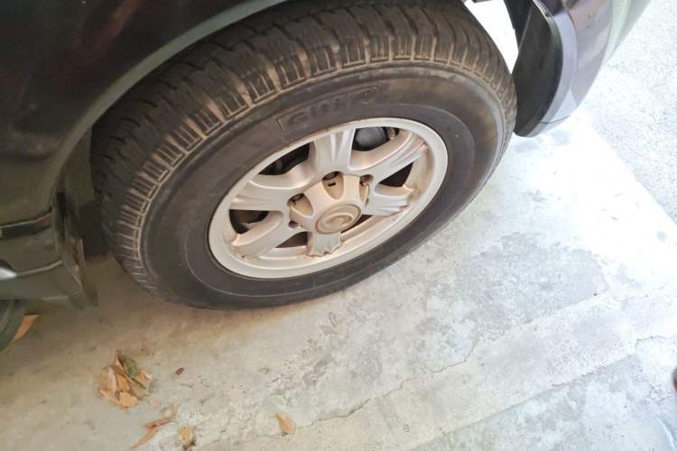 Used Haval H5 Classic 2012 European-style Version Green Silence 2.0T Automatic 2WD Comfort Model Right Front Wheel Hub