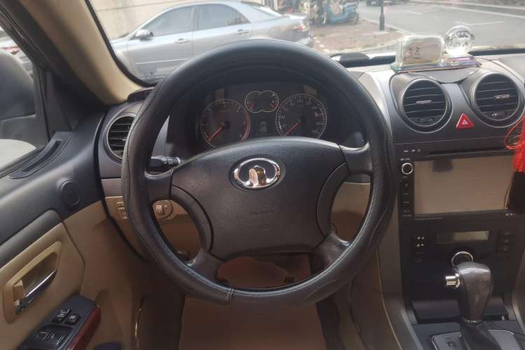 Used Haval H5 Classic 2012 European-style Version Green Silence 2.0T Automatic 2WD Luxury Model Steering Wheel