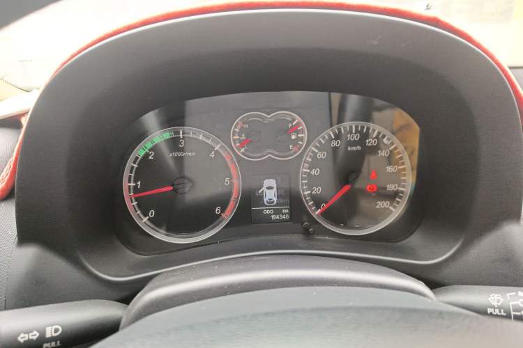 Used Haval H5 Classic 2012 European-style Version Green Quiet 2.0T Manual Two-Wheel Drive Comfort Model Instrument Cluster