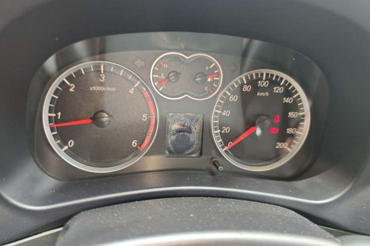 Used Haval H5 Classic 2012 ZhiZun Edition Green & Quiet 2.0T Automatic Two-Wheel Drive Luxury Model Instrument Cluster