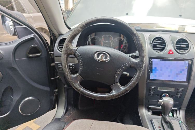 Used Haval H5 Classic 2012 ZhiZun Edition Green & Quiet 2.0T Automatic Two-Wheel Drive Luxury Model Steering Wheel
