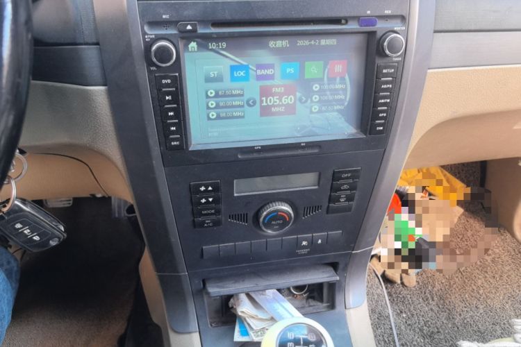 Used Haval H5 Classic 2012 European-style Edition 2.0L Two-Wheel Drive Luxury Model Audio And AC Panel
