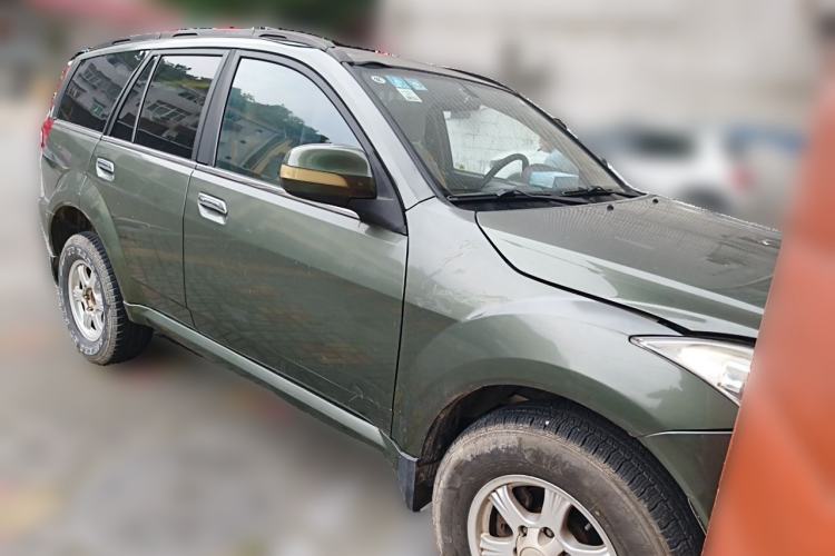 Used Haval H5 Classic 2012 European-style Version Green Quiet 2.0T Manual Two-Wheel Drive Comfort Model Front Right 45 Deg