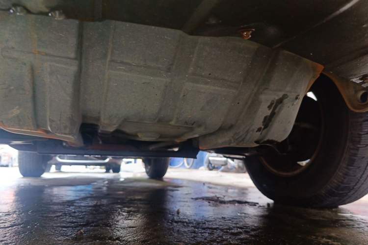 Used Haval H5 Classic 2012 European-style 2.0L Two-Wheel Drive Elite Model Chassis Front